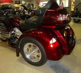 this is a freshly converted 06 gold wing 1800 with super low miles only