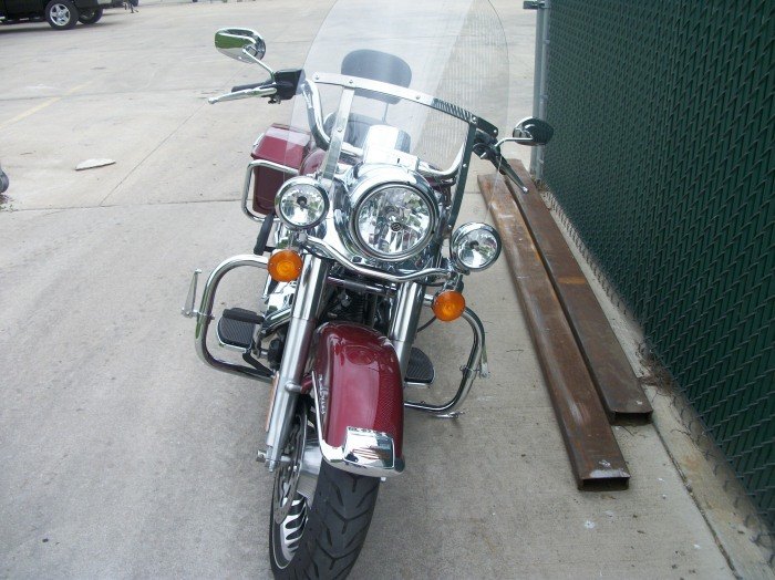 red road king with 1520 miles call for details ready to sell