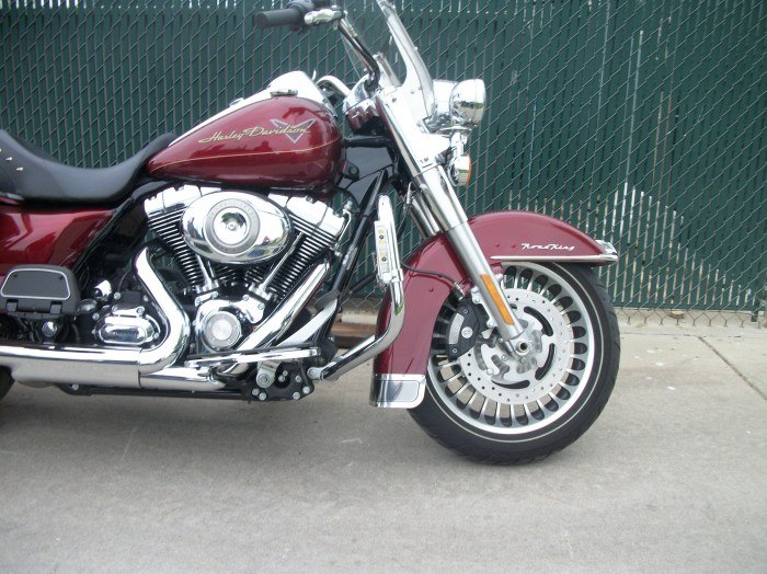 red road king with 1520 miles call for details ready to sell