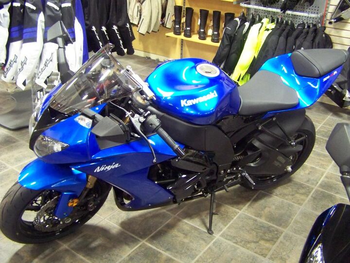 for the 2008 ninja zx 10r kawasaki engineers aimed for an ideal superbike with
