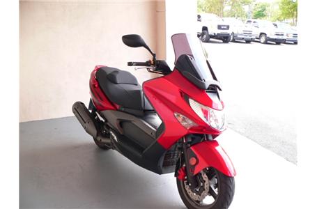 location pompano beach phone 954 785 4820 this is a 2010 kymco