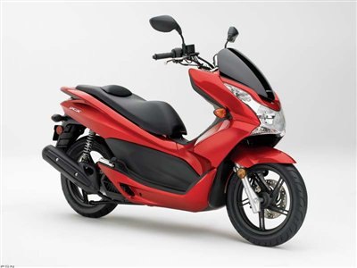 125 cubic centimeters of pure sport fun the all new honda pcx is