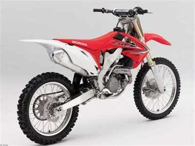 the bike that redefined the open class motocross is a battle and