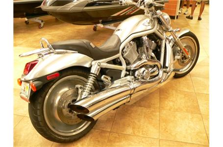 location pompano beach phone 954 785 4820 this is a 2003 harley