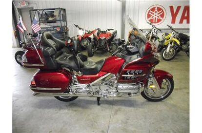 2010 HONDA GL18HRNAMA Peninsula Location Goldwing Approx. $5000 In Accessories. Nav.Abs.Mint Mint Mint With 2183 Miles Red Stk# 