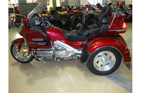 we have another very nice used goldwing 1800 trike for you to check out this is