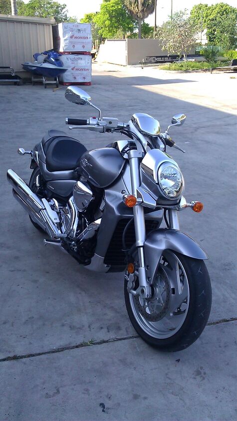 really clean bike and very low milescall it the best of all