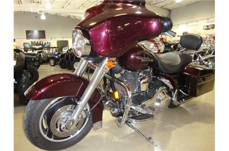 the street glide is harley s best selling bike and for good reason it covers all