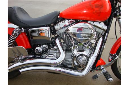 totally customized dyna superglide that has had every major component swapped out