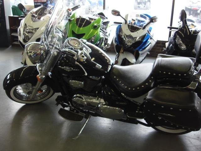 2008 suzuki boulevard c 50 t loaded excellent condition ready for summer only