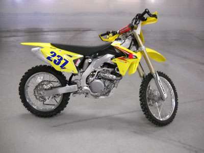 2010 rmz450two years ago suzuki stunned the world with the first