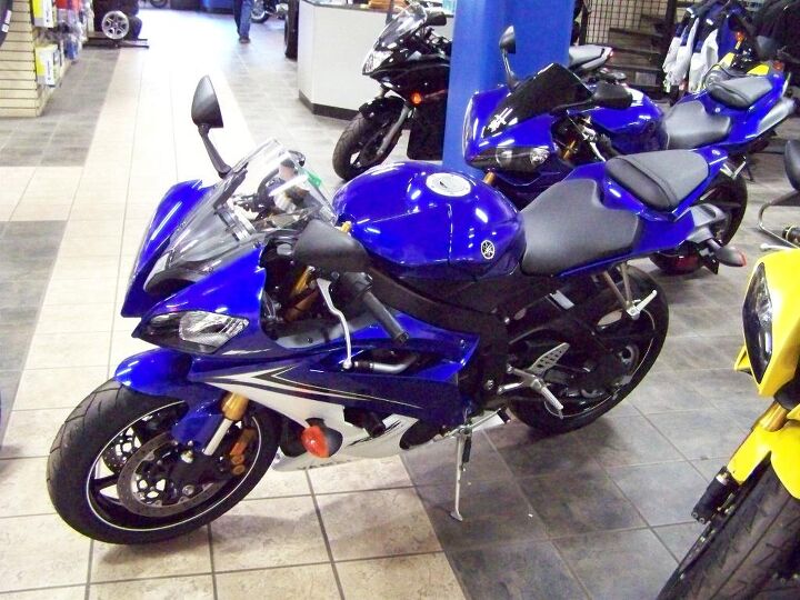 Track Ready R6 2010 Yamaha YZF-R6 For Sale | Motorcycle Classifieds | Motorcycle.com
