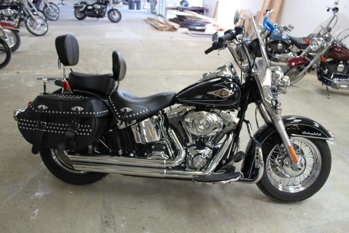 2010 heritage classicblazing from the past fully equipped with