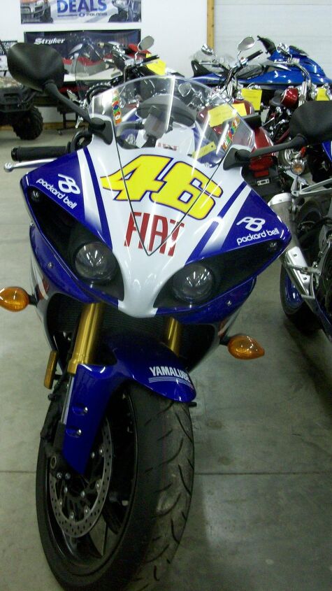 2010 yamaha yzf r1 le in stock call for our price rare bike