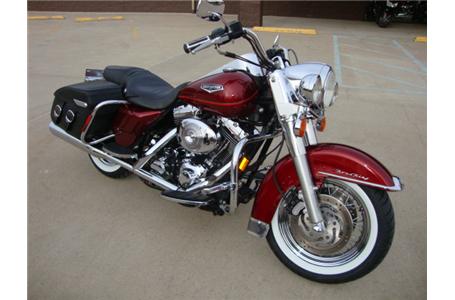 beautiful super low mileage deep red road king that s ready for the riding season