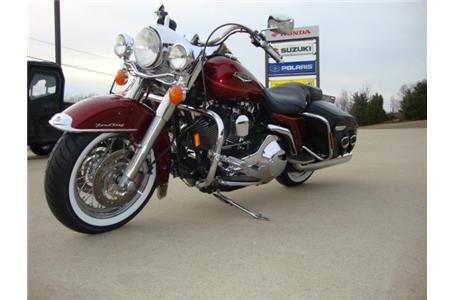 beautiful super low mileage deep red road king that s ready for the riding season