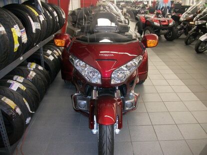 Brand New RED 2010 1800 GOLDWING With Factory Warranty!
