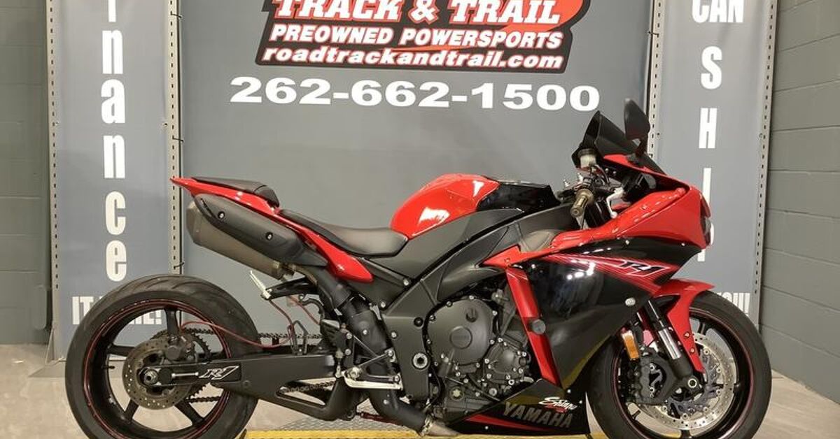 Lowered Stretched R1 2013 Yamaha YZF-R1 For Sale | Motorcycle Classifieds | Motorcycle.com