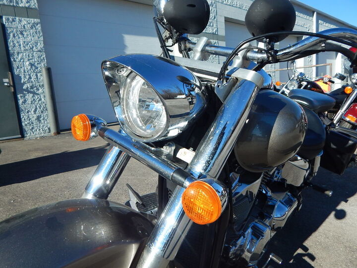 saddlebags ipod speakers new tires big power cruiser we can ship this