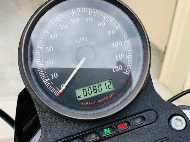 2009 xl1200n sporster nighster with low mileage