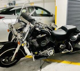 2017 INDIAN SPRINGFIELD-Perfect W/ Many Extras !!