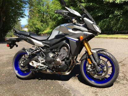 2016 Yamaha FJ-09 in Excellent Condition