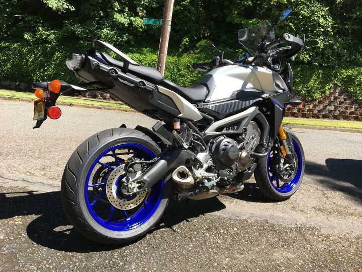 2016 yamaha fj 09 in excellent condition