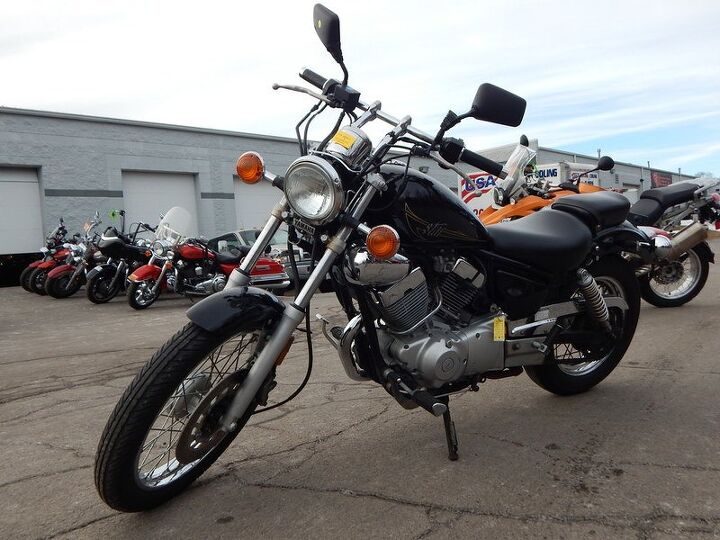 stock v twin new tires great starter bike we can ship this for 399