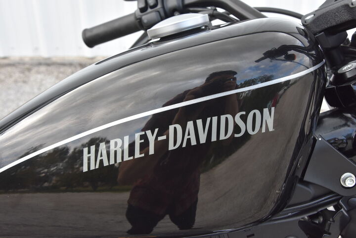 2011 harley davidson xl1200n sportster nightster