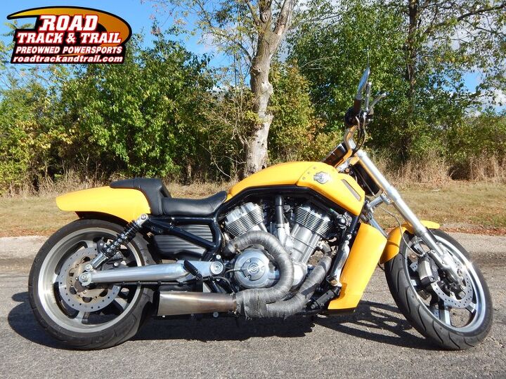 vance and hines exhaust clean low miles we can ship this for 399