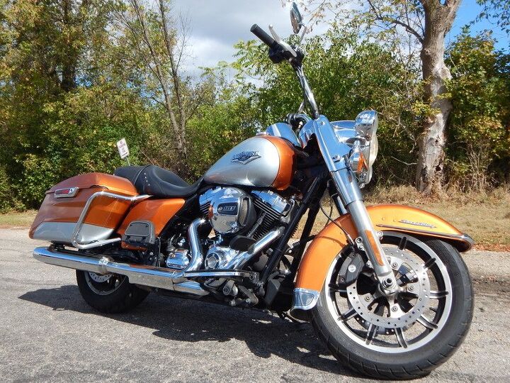 stock two tone new style bagger we can ship this for 399 anywhere in