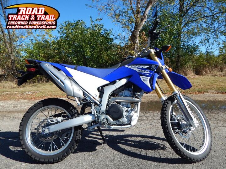 only 600 miles fuel injected clean dual sport we can ship this for 399