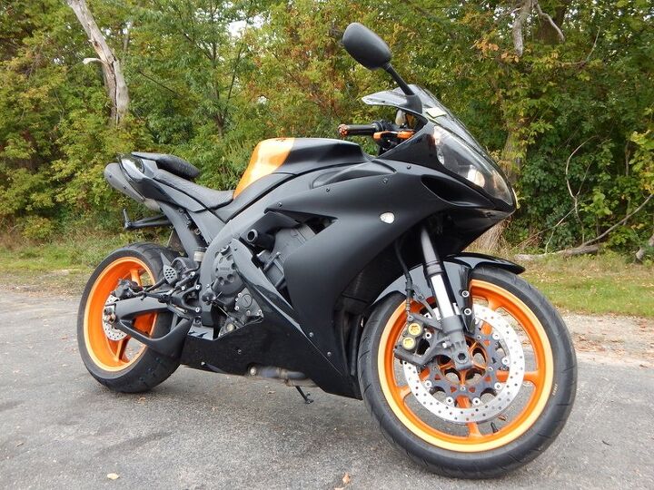 2004 Yamaha YZF R1 For Sale | Motorcycle Classifieds | Motorcycle.com