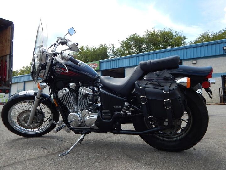  windshield saddlebags clean low miles we can ship this for 399
