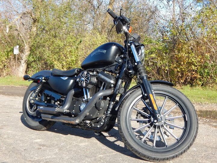 1 owner abs led daymaker headlight screamin eagle intake vance and hines