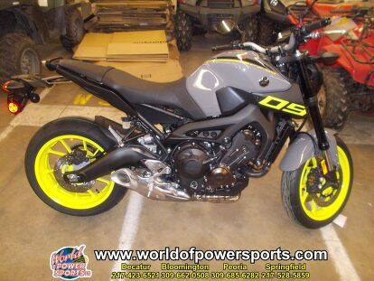 New 2016 YAMAHA FZ 09 Motorcycle Owned by Our Decatur Store and Located in DECATUR. Give Our Sales Team a Call Today - or Fill O