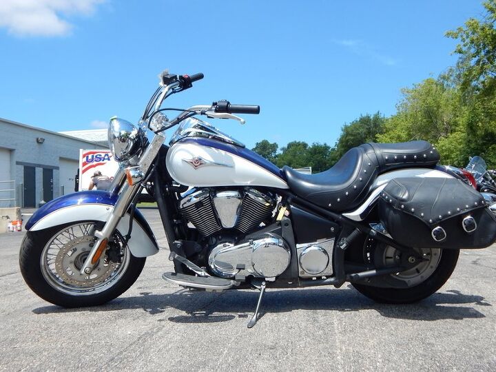 new tires fuel injected 2 tone cruiser we can ship this for 399