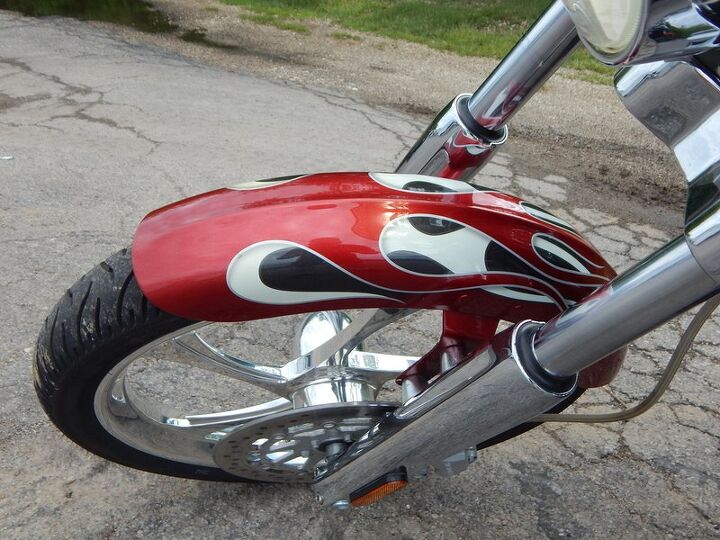 windshield backrest hard mounted saddlebags chrome forks billet wheels chrome