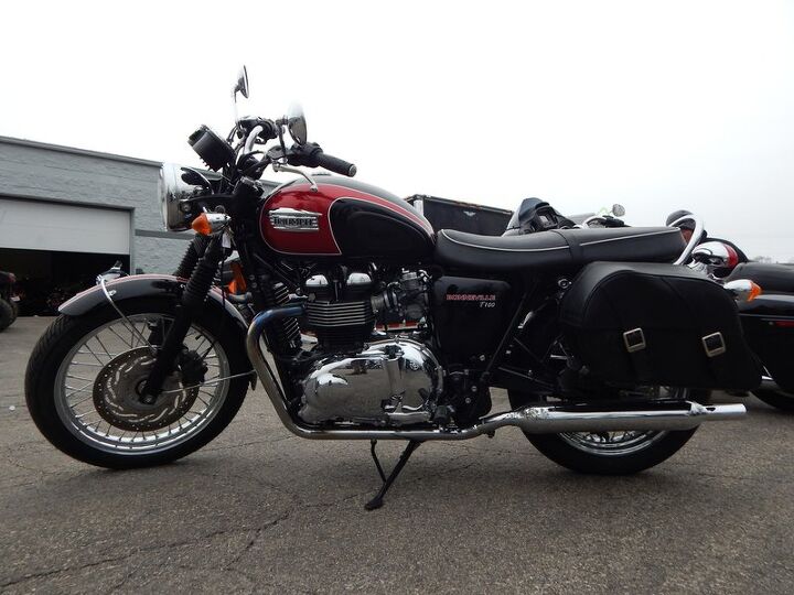 only 319 miles 1 owner saddlebags super clean retro ride we can ship
