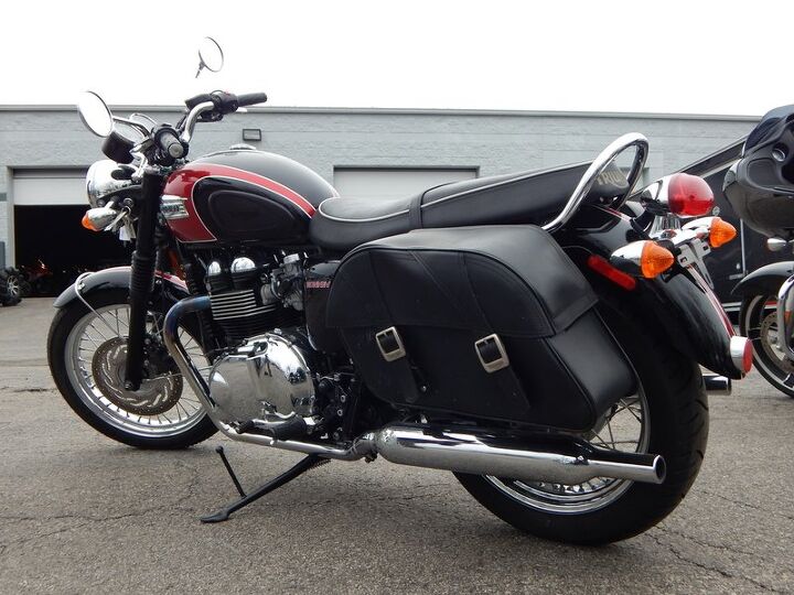 only 319 miles 1 owner saddlebags super clean retro ride we can ship