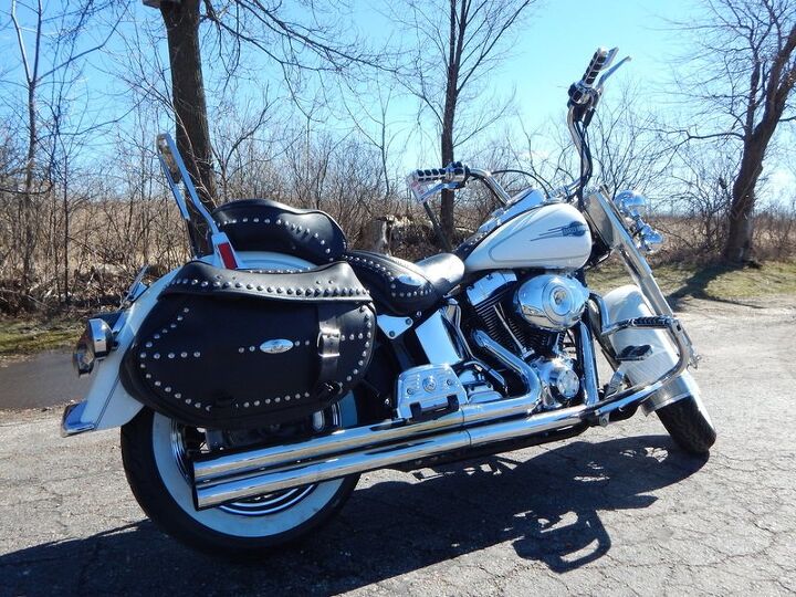vance and hines exhaust chrome boards mustache bar white walls chrome