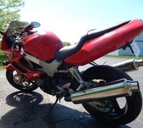 v twin power budget rideused sportbike racing preowned crotch rocket