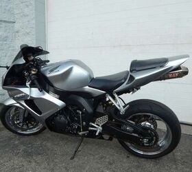 chrome wheels yoshimura exhaust led signals integrated taillight clean