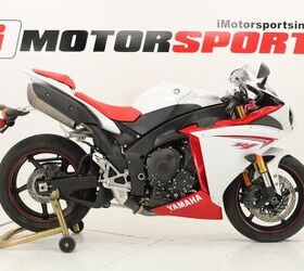 2009 Yamaha YZF-R1 For Sale | Motorcycle Classifieds | Motorcycle.com