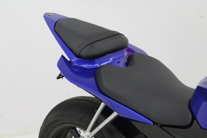 two brothers exhaust fender eliminator tinted windscreen upgraded