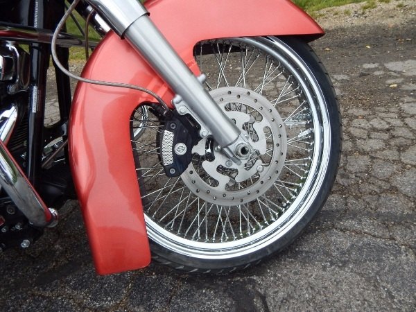 fish tail exhaust 23 front wheel custom paint bezels 1 owner backrest