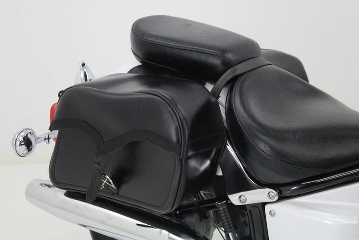 only 2635 miles leather saddle bags windshield floor