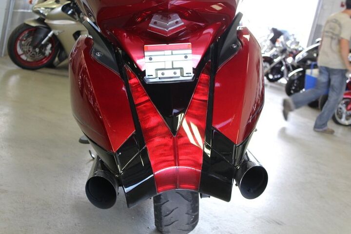 Victory Vision Rear 2013 Victory Vision Tour Sunset Red & Black W/ Black Carbon Graphics ...