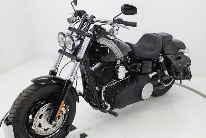 only 4367 miles vance hines exhaust leather saddle