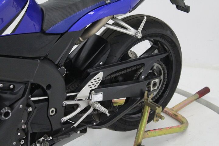 Frame Neck R1 2006 Yamaha YZF R1 For Sale | Motorcycle Classifieds | Motorcycle.com